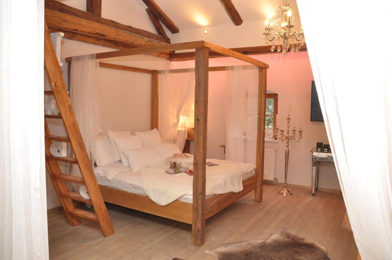 Karlingberger Gut Hotell Perg Exteriör bild